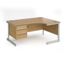 Contract 25 right hand ergonomic desk with 3 drawer pedestal and silver cantilever leg 1600mm - oak top