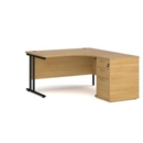 Maestro 25 right hand ergonomic desk 1400mm with black cantilever frame and desk high pedestal - oak