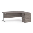 Maestro 25 right hand ergonomic desk 1800mm with silver cantilever frame and desk high pedestal - grey oak