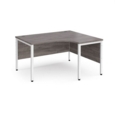Maestro 25 right hand ergonomic desk 1400mm wide - white bench leg frame and grey oak top