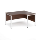 Maestro 25 right hand ergonomic desk 1400mm wide - white bench leg frame and walnut top