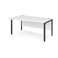 Maestro 25 left hand wave desk 1600mm wide - black bench leg frame and white top