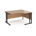 Maestro 25 right hand ergonomic desk 1400mm wide - black cantilever leg frame and beech top