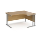 Maestro 25 right hand ergonomic desk 1400mm wide - silver cantilever leg frame and oak top