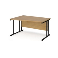 Maestro 25 left hand wave desk 1400mm wide - black cantilever leg frame and oak top