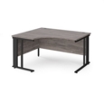 Maestro 25 left hand ergonomic desk 1400mm wide - black cable managed leg frame and grey oak top