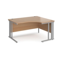 Maestro 25 right hand ergonomic desk 1400mm wide - silver cable managed leg frame and beech top