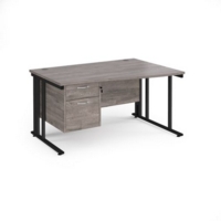 Maestro 25 right hand wave desk 1400mm wide with 2 drawer pedestal - black cable managed leg frame and grey oak top