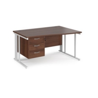Maestro 25 right hand wave desk 1400mm wide with 3 drawer pedestal - white cable managed leg frame and walnut top