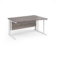 Maestro 25 right hand wave desk 1400mm wide - white cable managed leg frame and grey oak top