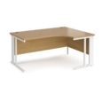 Maestro 25 right hand ergonomic desk 1600mm wide - white cable managed leg frame and oak top