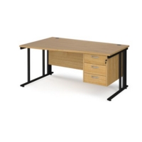 Maestro 25 left hand wave desk 1600mm wide with 3 drawer pedestal - black cable managed leg frame and oak top