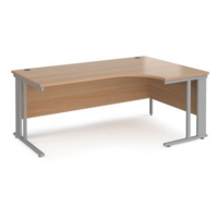 Maestro 25 right hand ergonomic desk 1800mm wide - silver cable managed leg frame and beech top