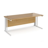 Maestro 25 straight desk 1800mm x 800mm - white cable managed leg frame and oak top