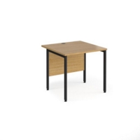 Maestro 25 straight desk 800mm x 800mm - black H-frame leg and oak top
