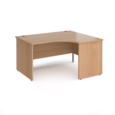 Maestro 25 right hand ergonomic desk 1400mm wide - beech top with panel end leg
