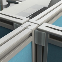 Rear mounting screen connector for aluminium frame screen returns mid-runs