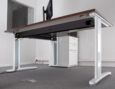 TR10 straight desk 1000mm x 600mm - white frame and oak top