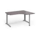 TR10 right hand ergonomic desk 1400mm - silver frame and grey oak top