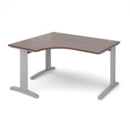 TR10 deluxe left hand ergonomic desk 1400mm - silver frame and walnut top