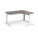 TR10 deluxe right hand ergonomic desk 1400mm - white frame and grey oak top