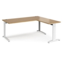 TR10 desk 1800mm x 800mm with 800mm return desk - white frame and oak top