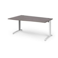 TR10 left hand wave desk 1600mm - white frame and grey oak top