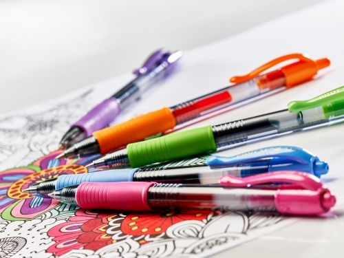 Pilot G-207 Retractable Gel Rollerball Pen 0.7mm Tip 0.39mm Line Green (Pack 12)