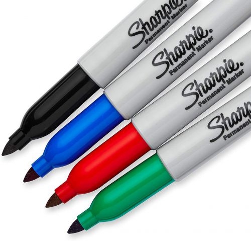 Sharpie Permanent Marker Fine Tip 0.9mm Line Assorted Standard Colours (Pack 4)