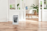 Leitz IQ AutoFeed Small Office 100 Cross Cut Shredder 34 Litre 100 Sheet Automatic/8 Sheet White 80111000